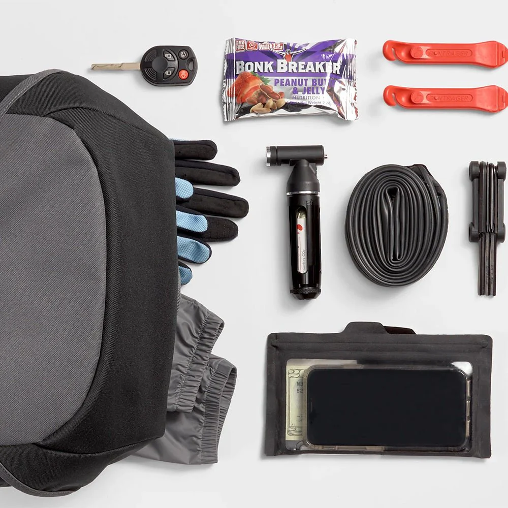 Bontrager Commuter Single Pannier, Black 1010 cu in 16.5L - Image 3