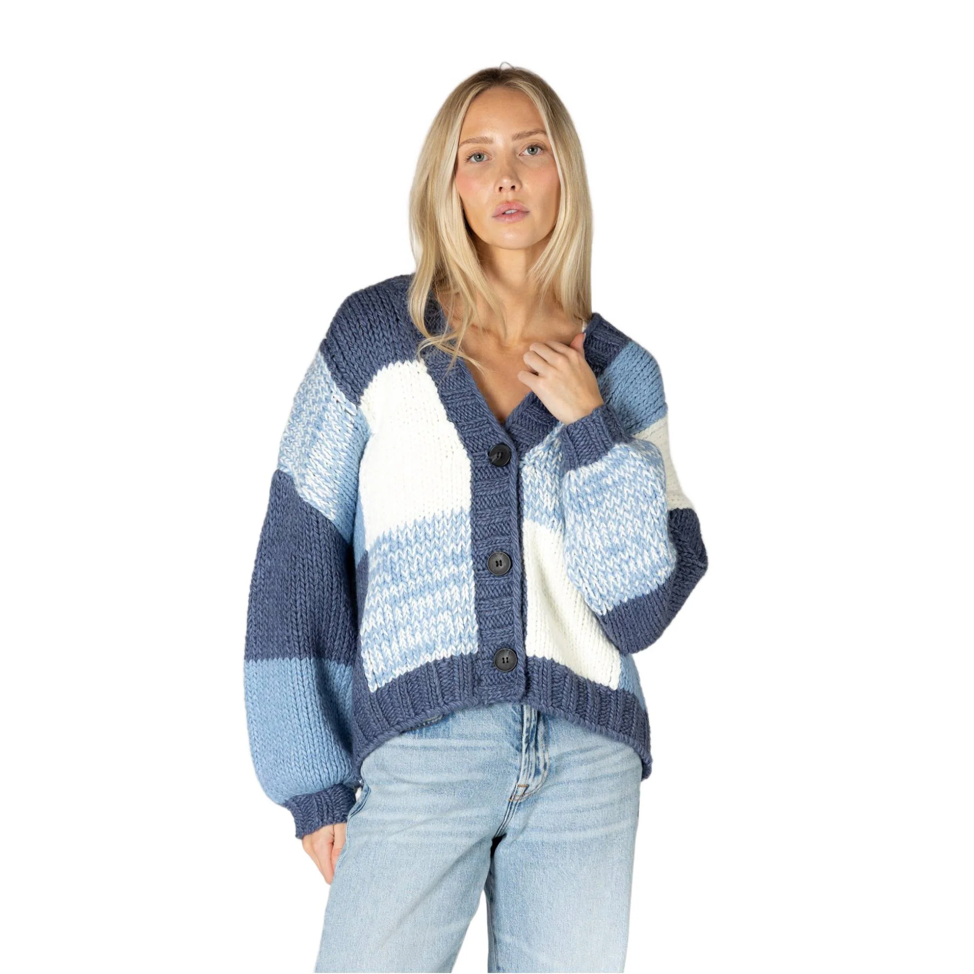 Lyla + Luxe Lenny Womens Hand Knit Cardigan 2027 - Image 4