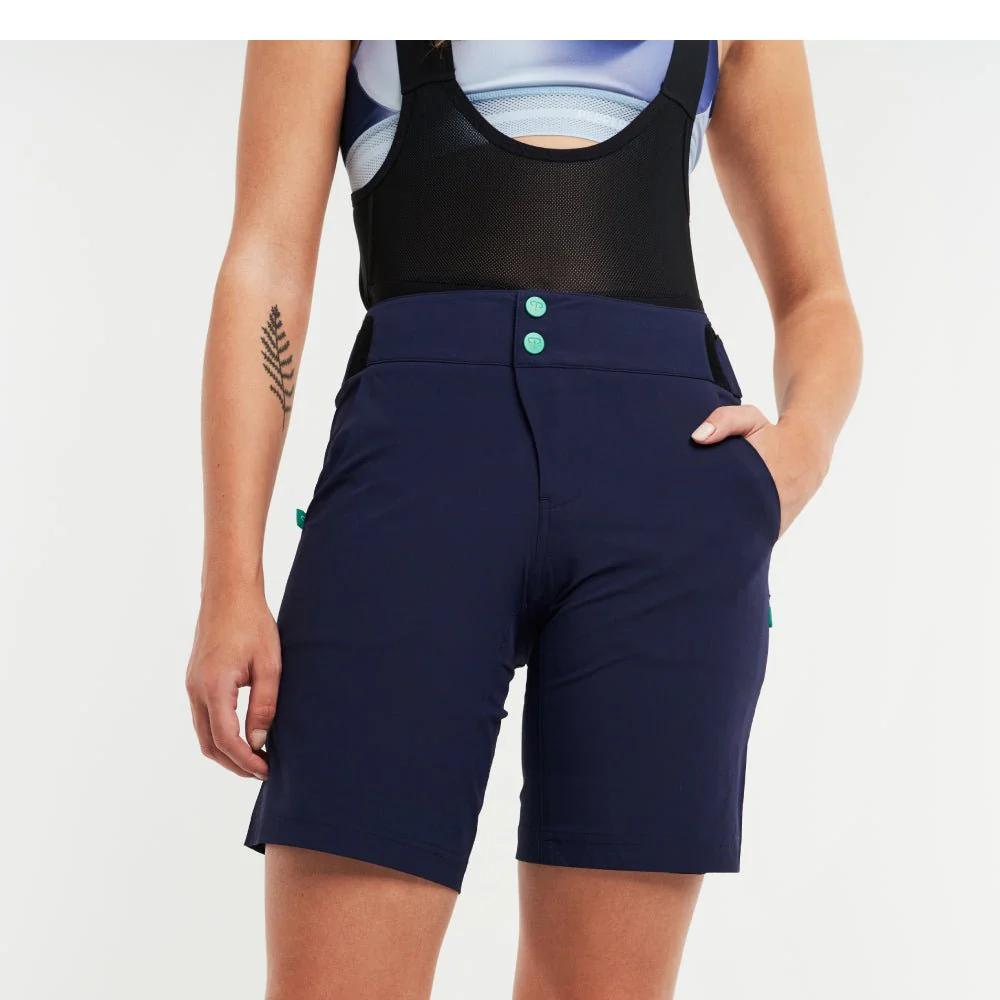 Peppermint Gravel Womens Short - Image 2