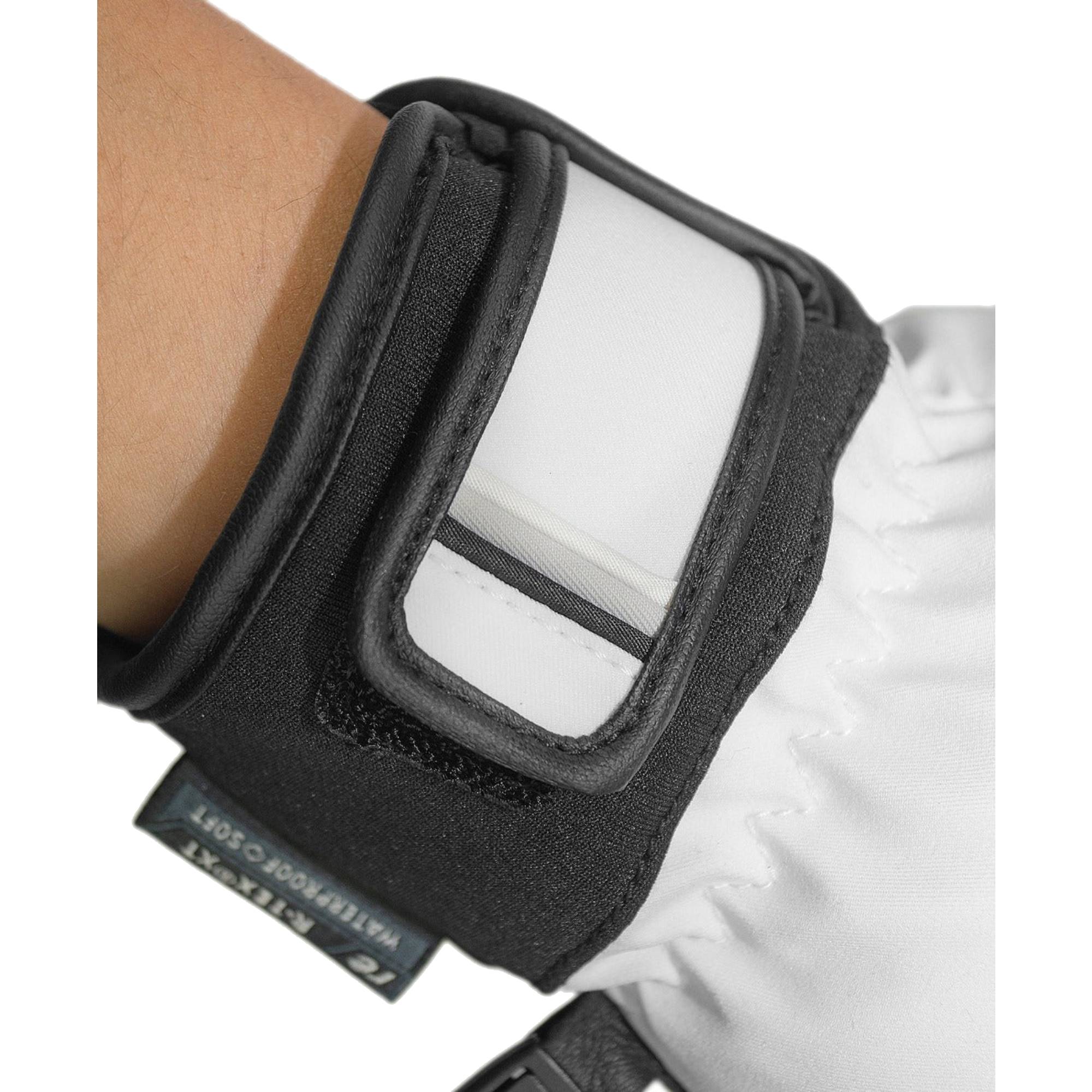 Reusch Laura R-TEX XT Mitten - Image 5