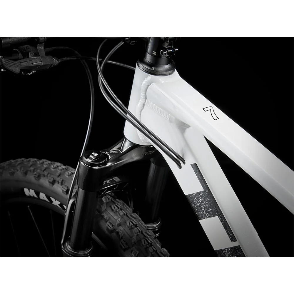 Trek Marlin 7 Gen 3 Bike - Image 5