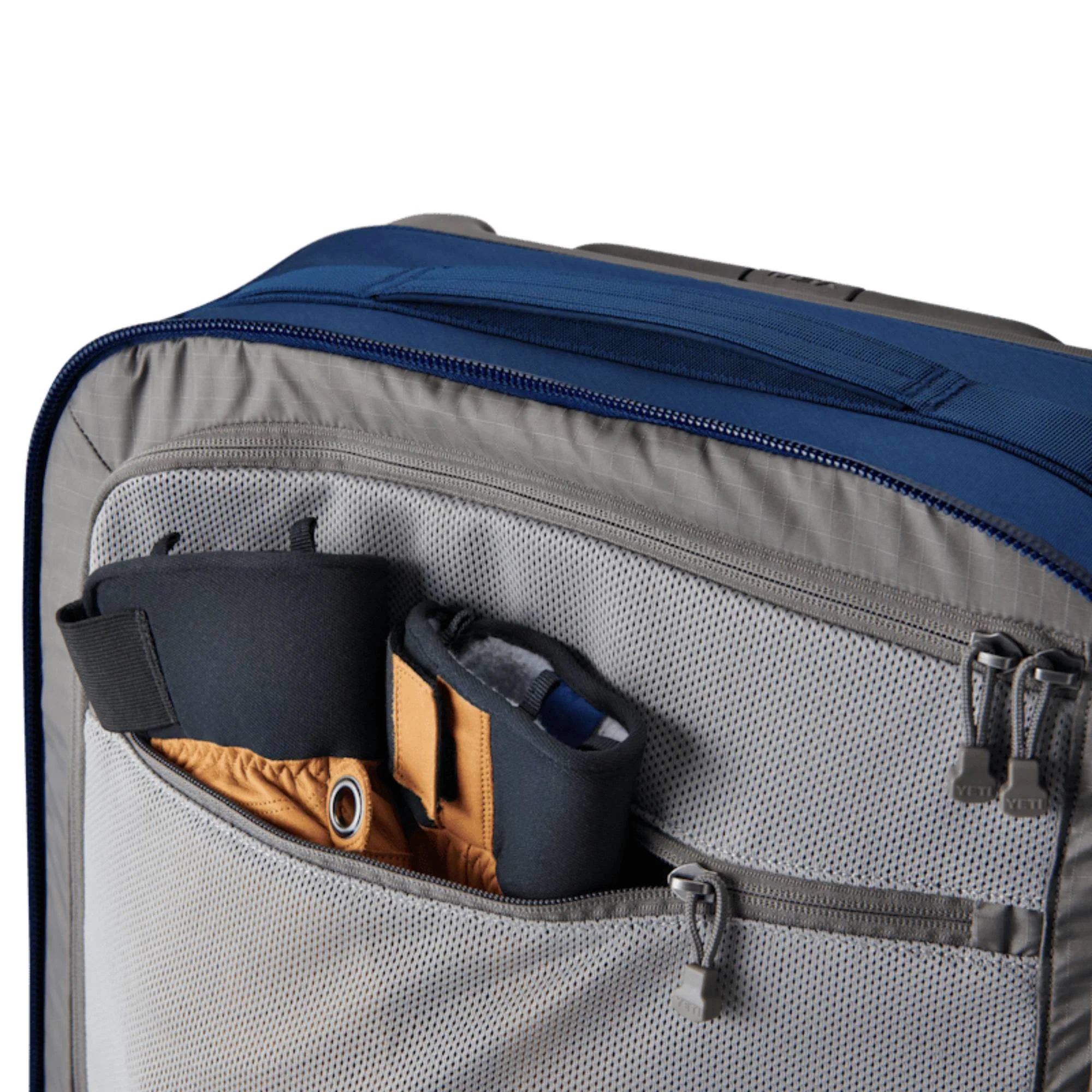 YETI Crossroads Luggage - Image 4